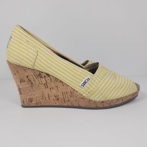 Toms Shoes Womens 7.5 Yellow Striped Fabric Wedge Cork Heels Peep Toe Slip On